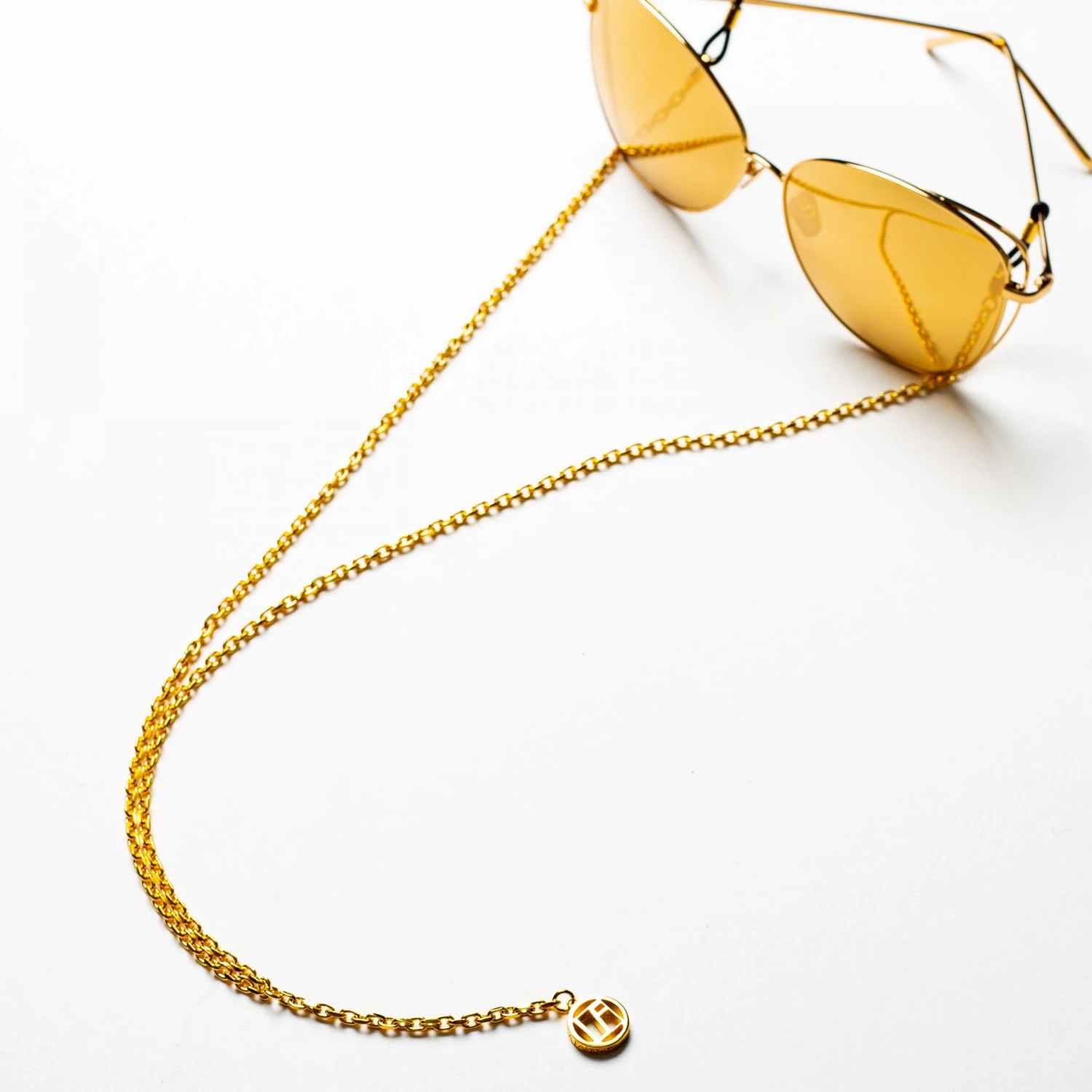 Linda Farrow 1 C2 Fine Chain Accessories 2 Linda Farrow 1 C2 Fine Chain Accessories