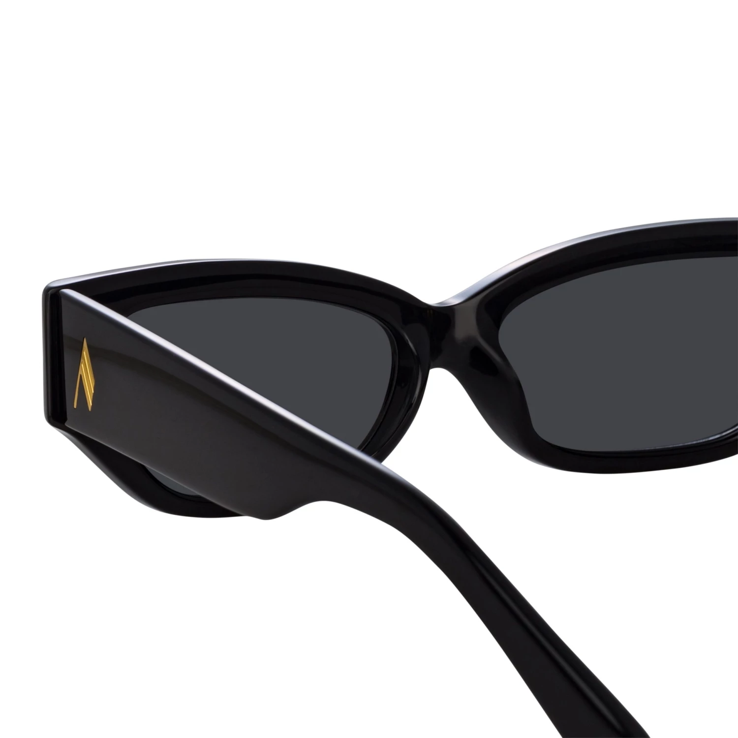 The Attico Vanessa Cat Eye Sunglasses In Black 3 The Attico Vanessa Cat Eye Sunglasses In Black