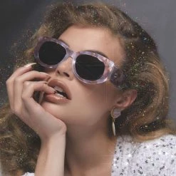 LINDA FARROW (U.K.) Debbie D-Frame Sunglasses In Renaissance 7 LINDA FARROW (U.K.) Debbie D-Frame Sunglasses In Renaissance