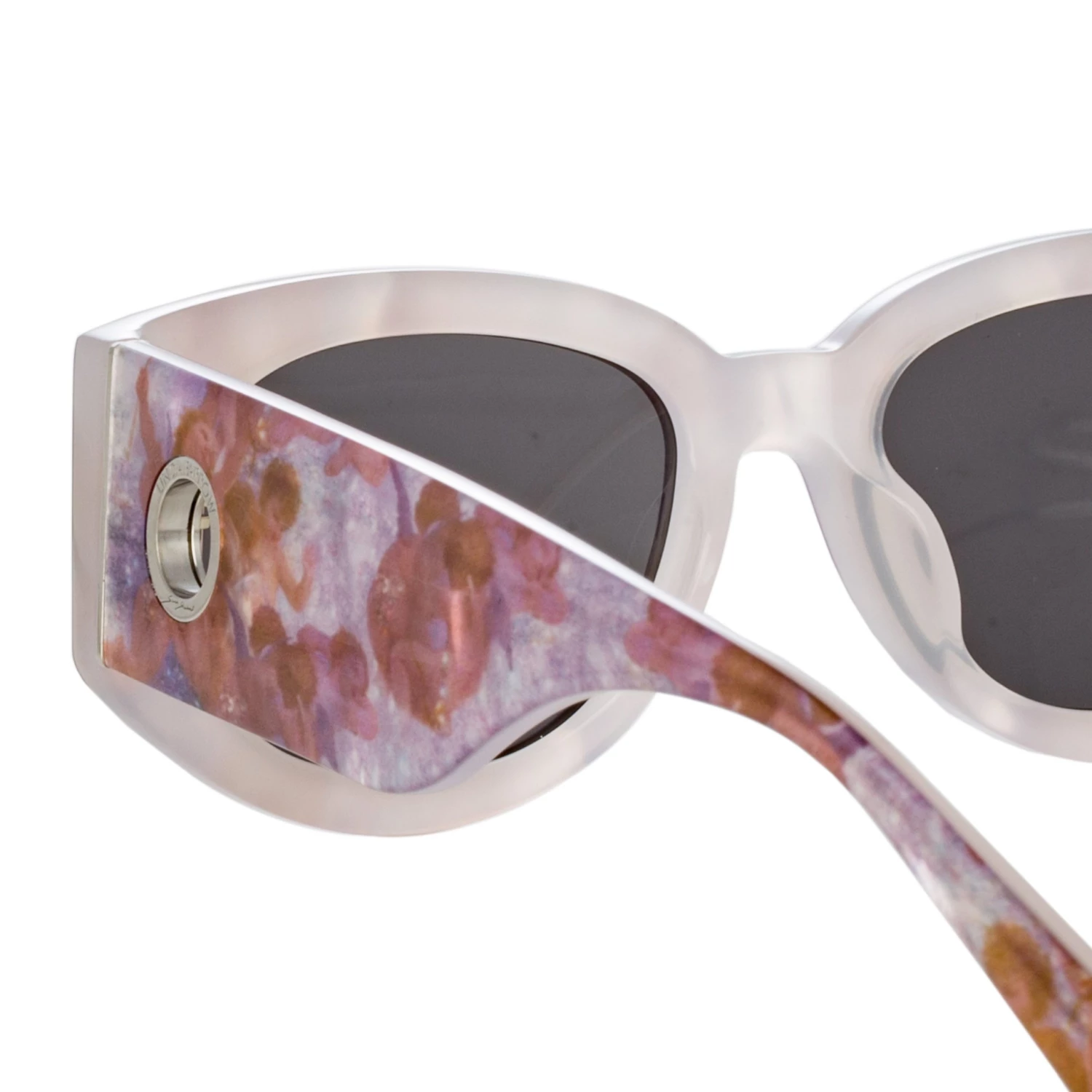 LINDA FARROW (U.K.) Debbie D-Frame Sunglasses In Renaissance 5 LINDA FARROW (U.K.) Debbie D-Frame Sunglasses In Renaissance