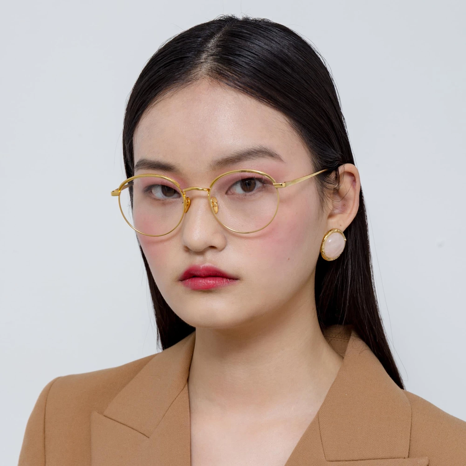LINDA FARROW UK The Marlon | Oval Optical Frame In Yellow Gold (C5) 2 LINDA FARROW UK The Marlon | Oval Optical Frame In Yellow Gold (C5)
