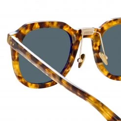 LINDA FARROW (U.K.) Fletcher Angular Sunglasses In Tobacco Tortoiseshell And Green Women's 7 LINDA FARROW (U.K.) Fletcher Angular Sunglasses In Tobacco Tortoiseshell And Green Women's