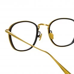 LINDA FARROW (U.K.) The LINDA FARROW Spring/Summer '22 Collection Maco Squared Optical Frame In Yellow Gold