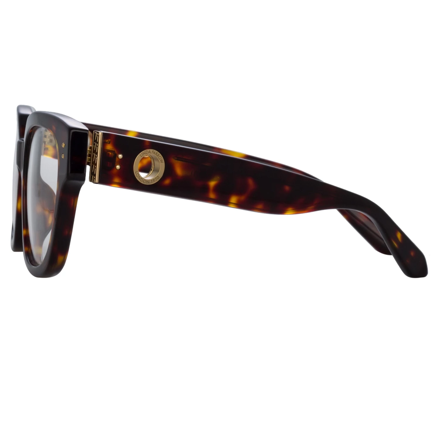 LINDA FARROW (U.K.) Deni Optical D-Frame In Tortoiseshell The LINDA FARROW Spring/Summer '22 Collection 3 LINDA FARROW (U.K.) Deni Optical D-Frame In Tortoiseshell The LINDA FARROW Spring/Summer '22 Collection