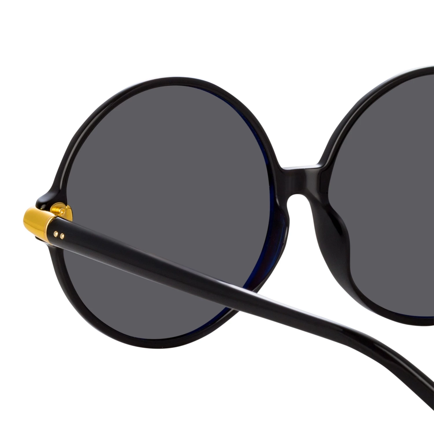 LINDA FARROW (U.K.) Victoria Round Sunglasses In Black 4 LINDA FARROW (U.K.) Victoria Round Sunglasses In Black