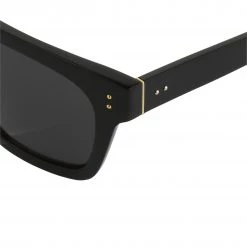 Linda Farrow The Max | D-Frame Sunglasses In Black Frame (C4) 9 Linda Farrow The Max | D-Frame Sunglasses In Black Frame (C4)