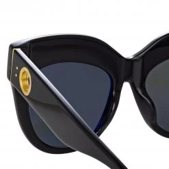 Linda Farrow Women's The Dunaway | Oversized Sunglasses In Black Frame (C1) 10 Linda Farrow Women's The Dunaway | Oversized Sunglasses In Black Frame (C1)